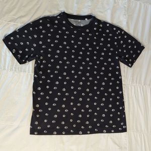 PS/Basics by PacSun Floral Black Tshirt - Small